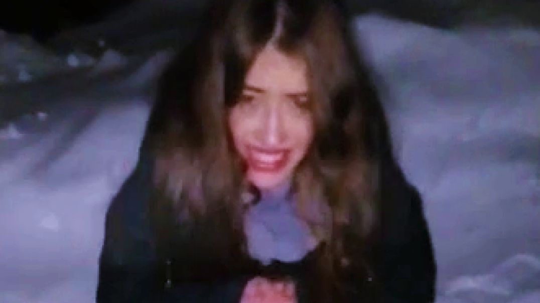 ⁣Наказание пиздливой закладчицы спортиком / Надавал по рукам за обман магазина